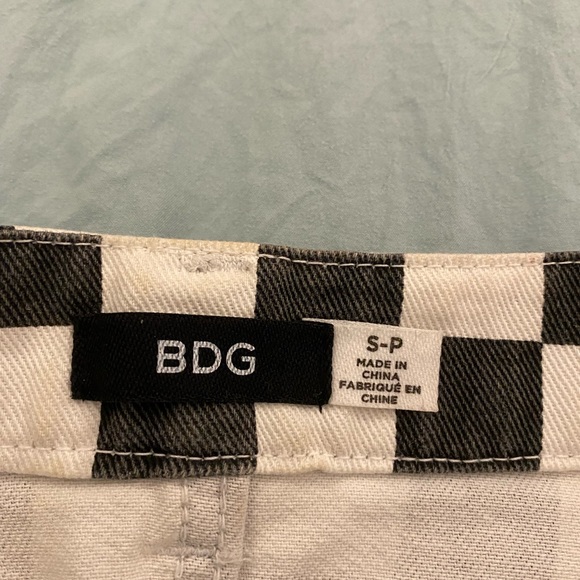 Urban Outfitters BDG denim skirt - Picture 2 of 3